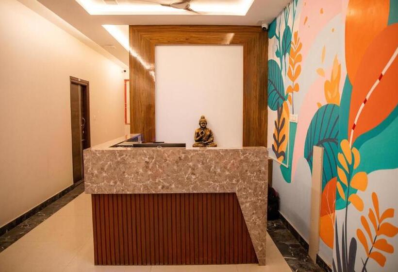 酒店 Serenity Stay Inn