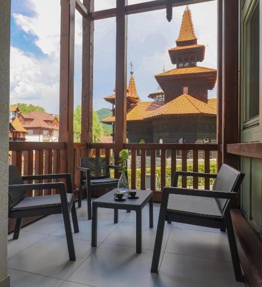 هتل Turul Villa