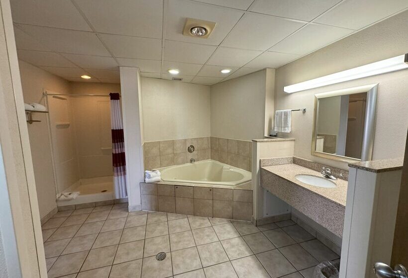 모텔 Sycamore Suites