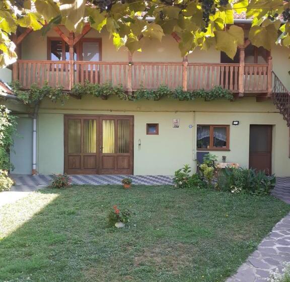 بنسيون Casa Maria