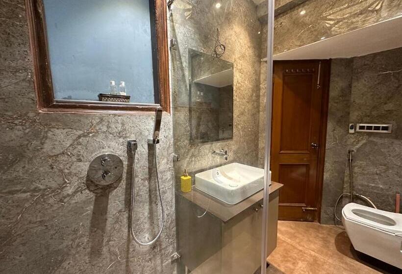 ベッドアンドブレックファースト Bhagya Homestay Luxury Room  Mohali S Best