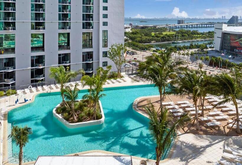 هتل Gale Miami Junior Double Suite With Balcony