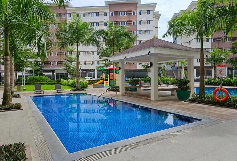 فندق Lakwatsero Caviteño Suites