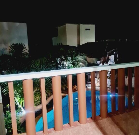 فندق Poo Villa Rawai