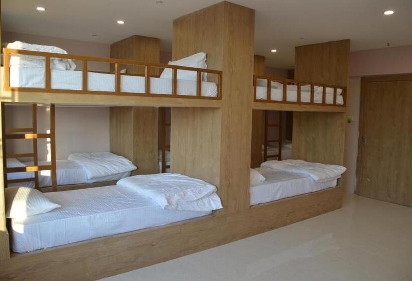 ホテル The Rividium