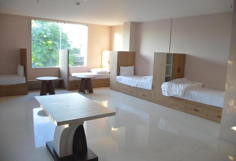 ホテル The Rividium