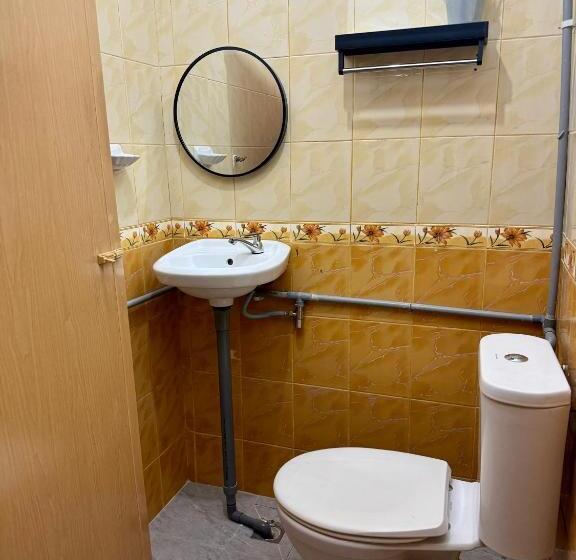 بنسيون Rumah Jambu Manis Netflix,free Wifi, 3 Minutes To Kuala Berang