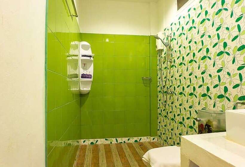 The Light House Resort   Kohlarn เดอะไลท์เฮ้าส์รีสอร์ท เกาะล้าน