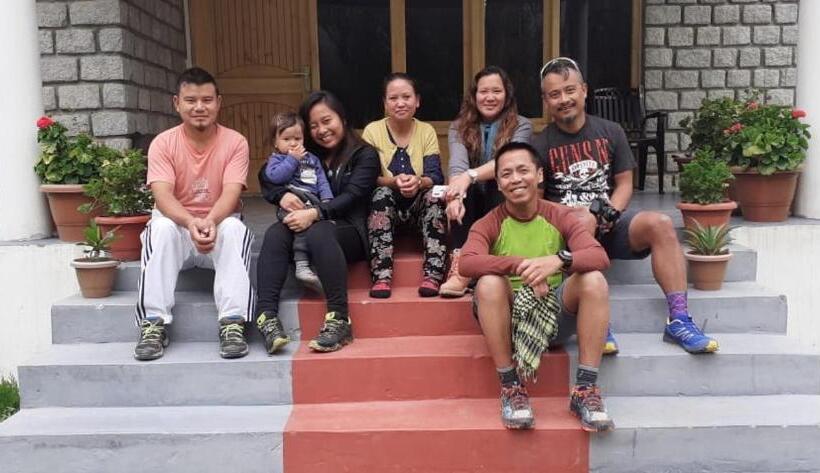 مبيت وإفطار Royal Mount Guest House Ladakh By Lexstays
