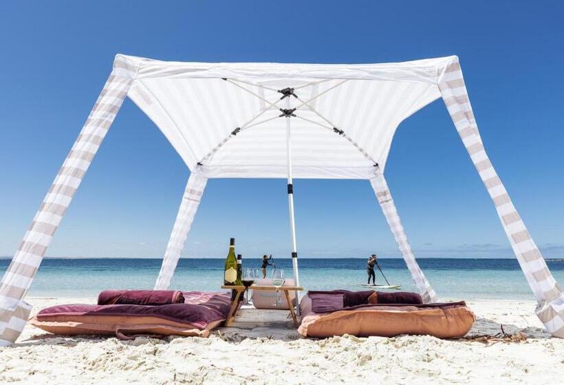 استراحتگاه Rumi On Louth