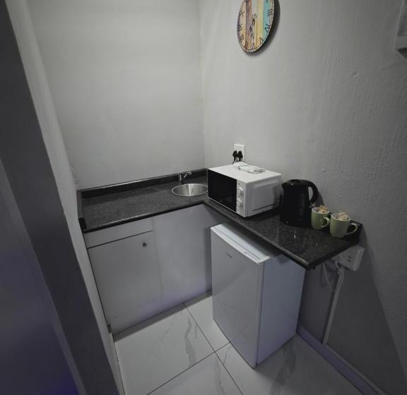 פנסיון Impala Palms Guesthouse