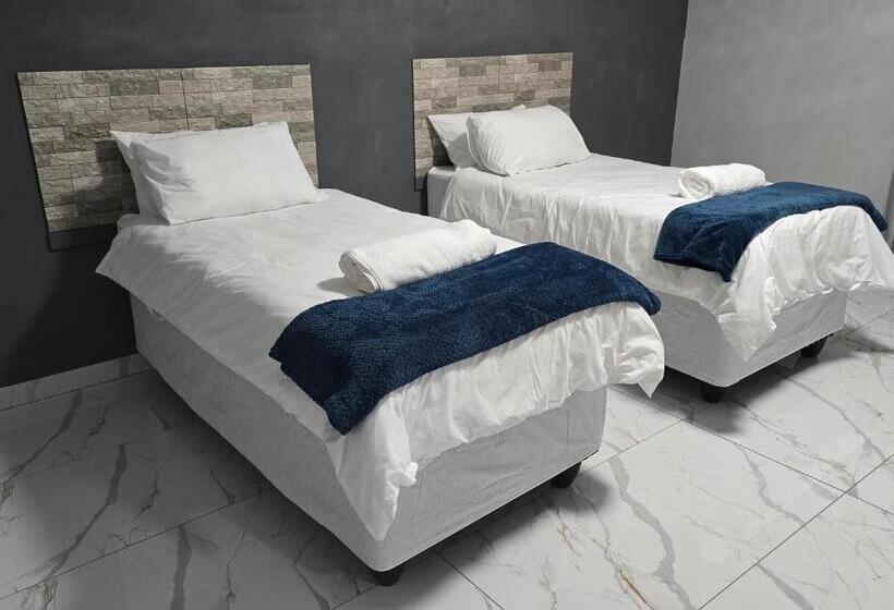 פנסיון Impala Palms Guesthouse