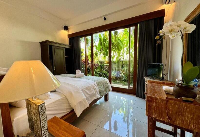 펜션 Pranawa Guest House