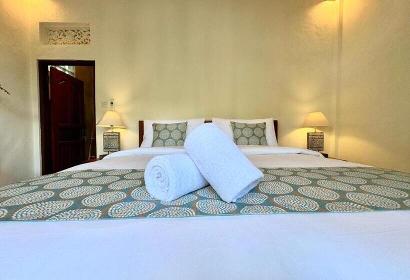 펜션 Pranawa Guest House