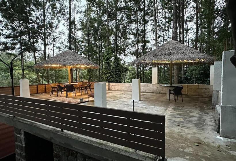 استراحتگاه 100 Oaks Estate