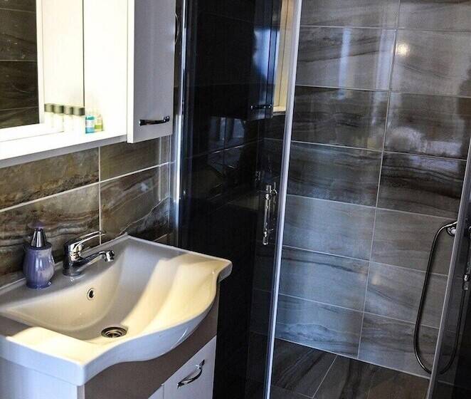 تختخواب و صبحانه Kaymak Tepesi Tatil Evi