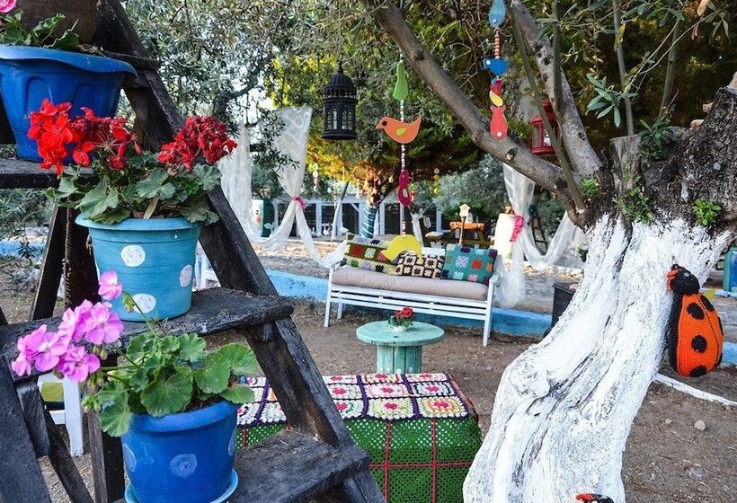 تختخواب و صبحانه Kaymak Tepesi Tatil Evi