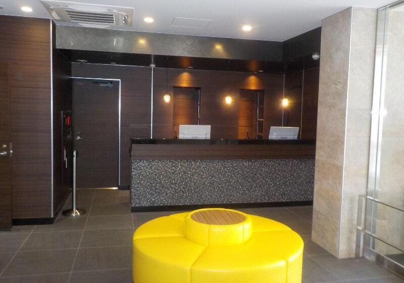 酒店 Crown Hills Katsuta Nigo Motomachiten