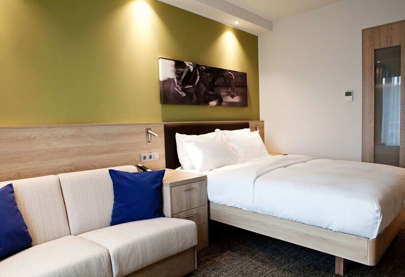 هتل Hampton By Hilton Aachen Tivoli