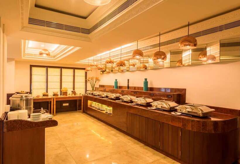 Отель Regenta Central Herald Mysore