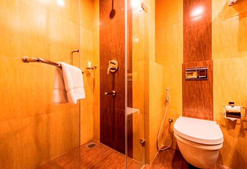 Отель Regenta Central Herald Mysore