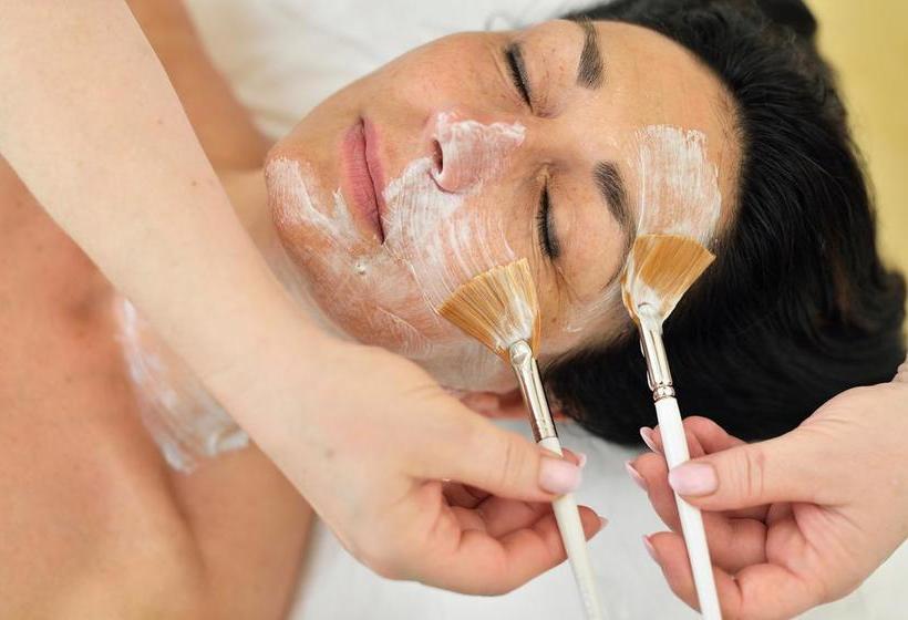 בית מלון כפרי Terme Maiella