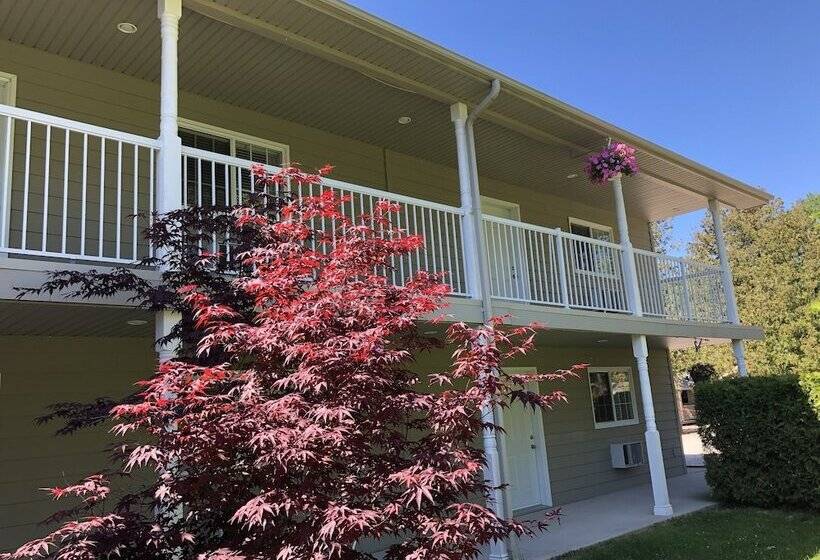 モーテル Adventure The Bruce Inn   Recently Renovated With Outdoor Hot Tub