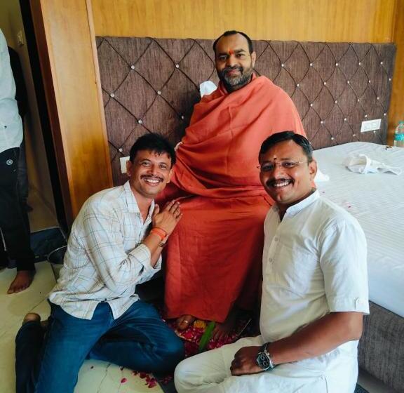 בית מלון כפרי Ahilya Resort