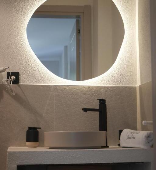 هتل Pietra Social House