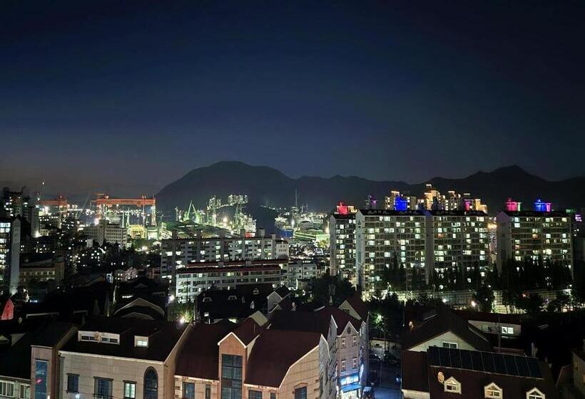 فندق على الطريق Pension Inn