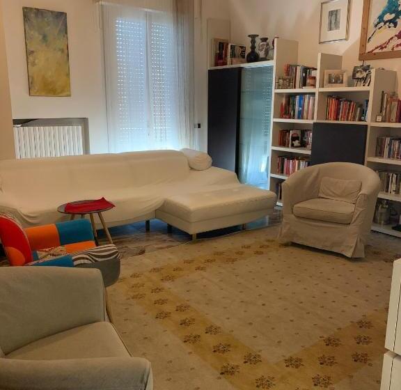 بنسيون Casa Cristalli