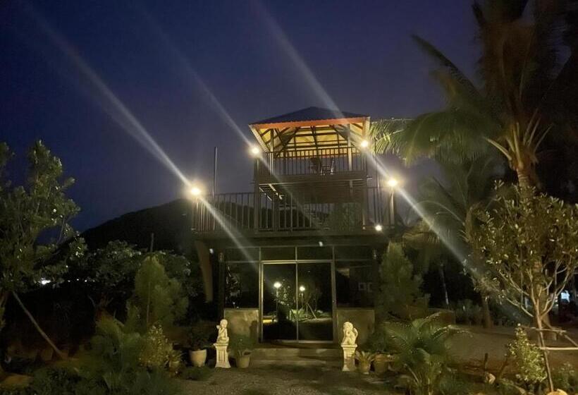 تختخواب و صبحانه Sukcharoen Farm