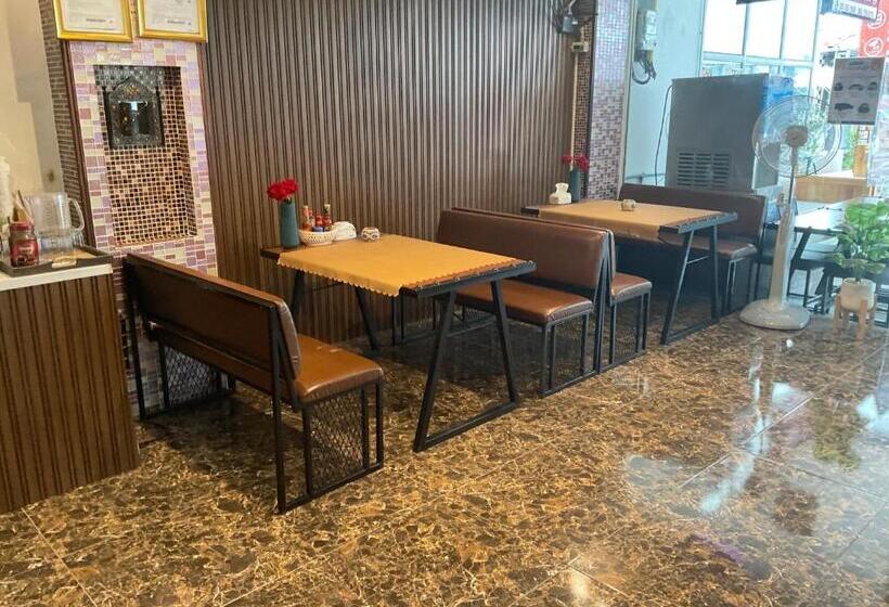 فندق Agadir Guest House