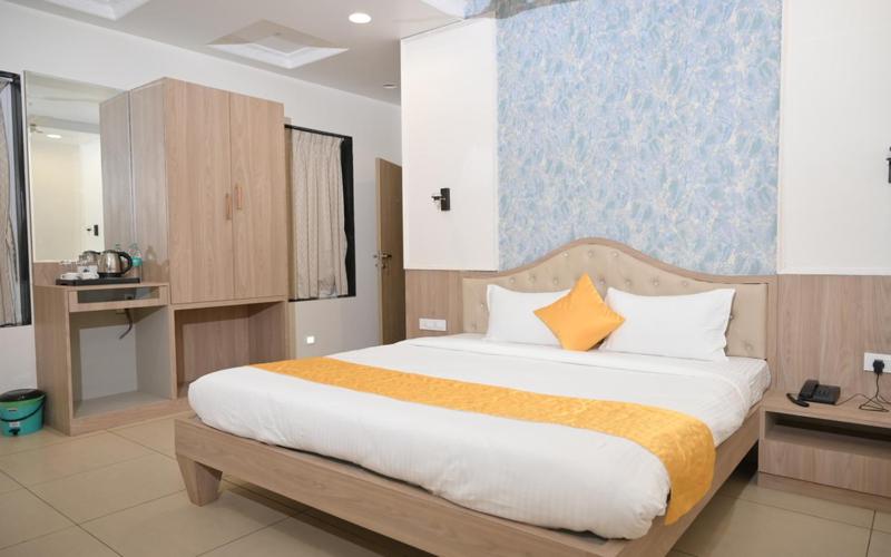 בית מלון כפרי Bhama Lake Resort