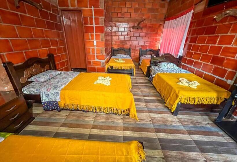 هتل Cabañas Y Glamping Colinas De San Diego