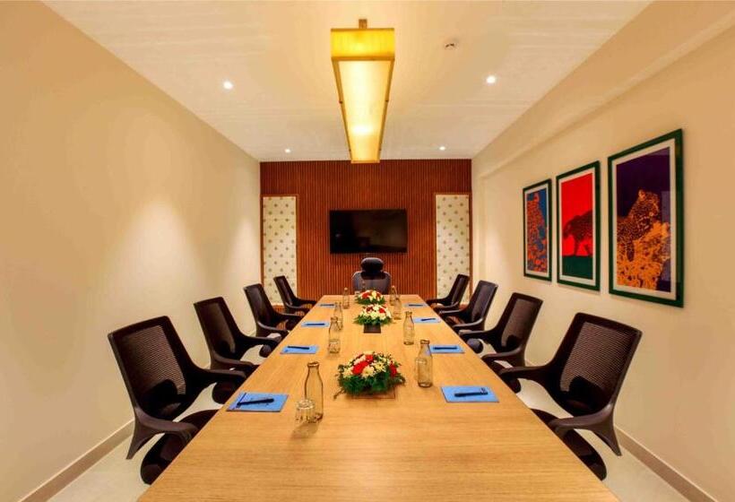 فندق Park Residency Puthuppally