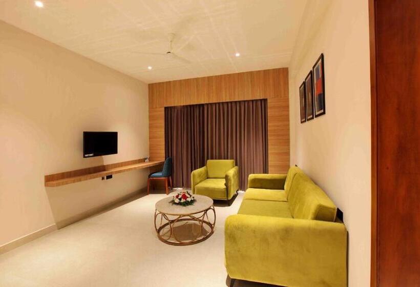 فندق Park Residency Puthuppally