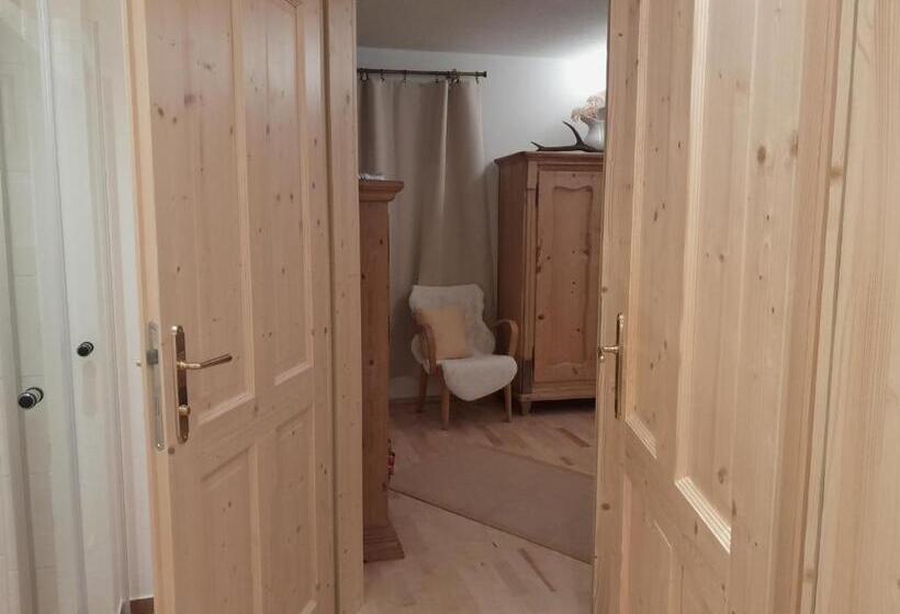 ペンション Haus Lemmerer