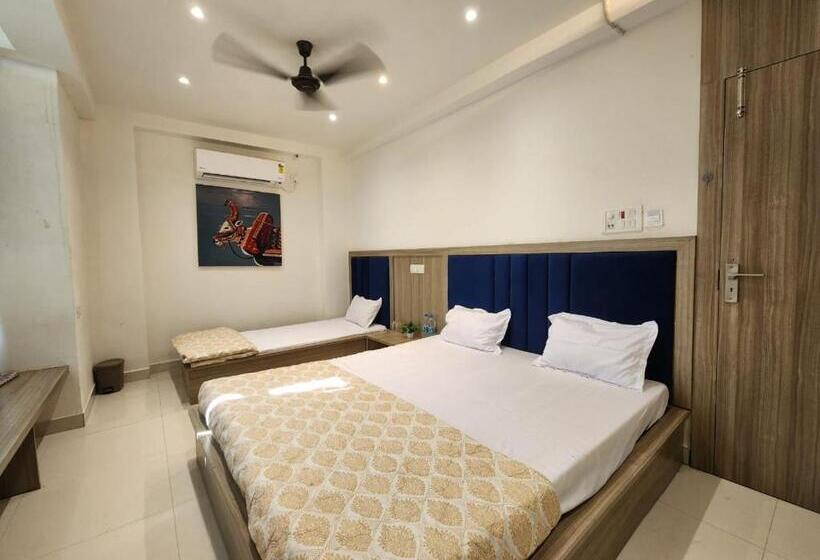 Shyam Hotel Deoghar