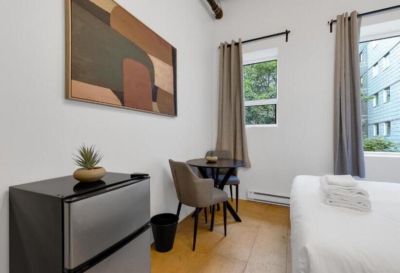 هاستل The Little Prince Rooms Old Montreal