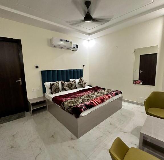 Отель Blu Breeze