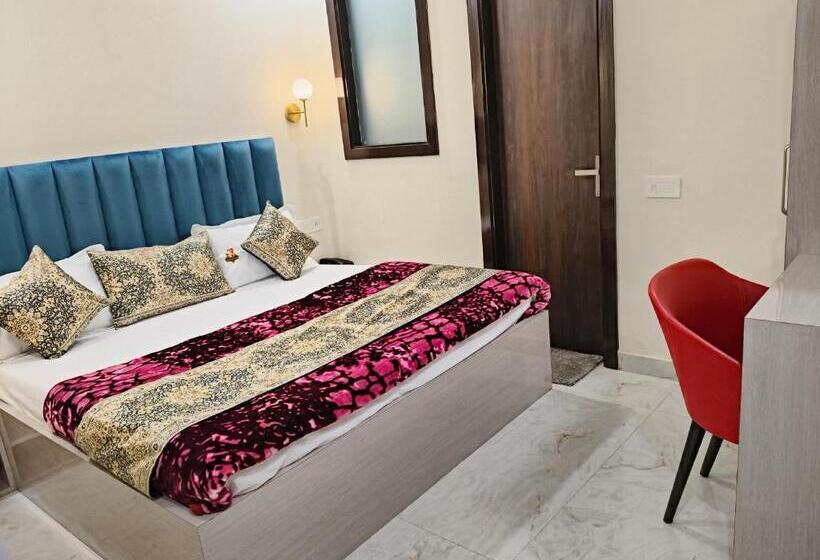 Отель Blu Breeze