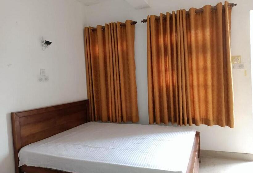 بنسيون Serendib Guest Inn