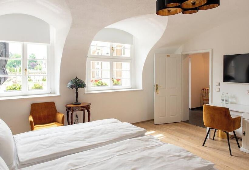 Schloss Hotel Colmdorf