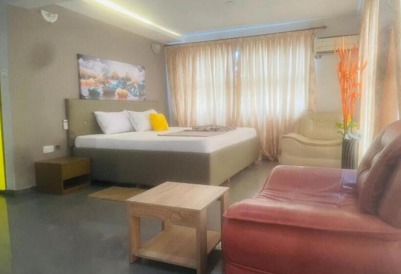 Blue Royal Hotel Conference Resort