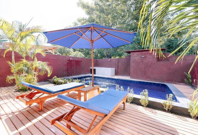 پانسیون Villa Kamaria