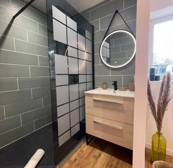 مبيت وإفطار Chambre D Hôtes Airial L Uni Vert D Azur
