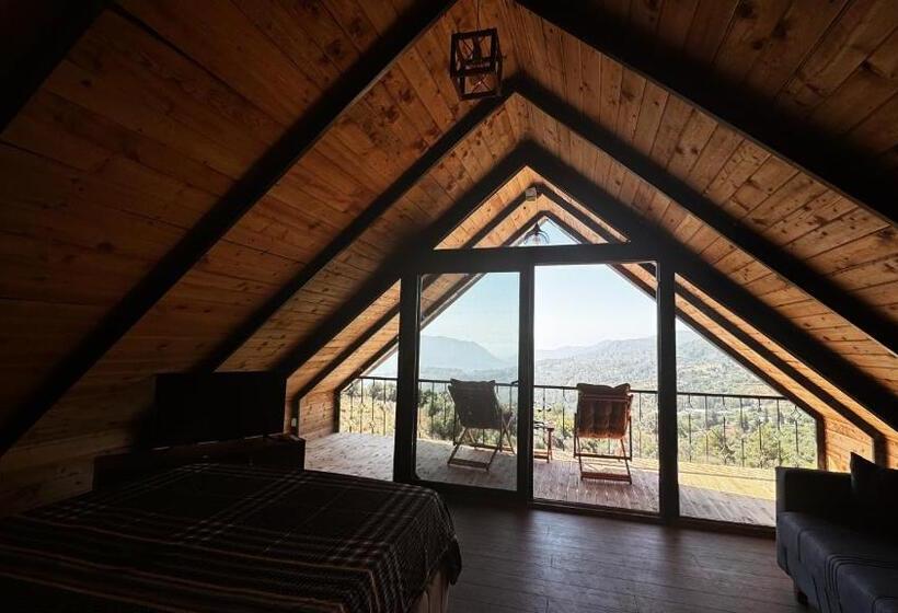 Belen Lodge