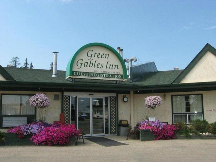 בית מלון כפרי Green Gables Inn