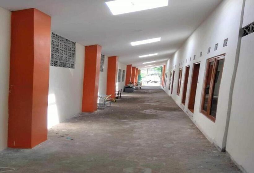 هتل Oyo 94153 Bantul Syariah Homestay